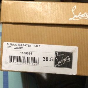 Shoe Christian Louboutin